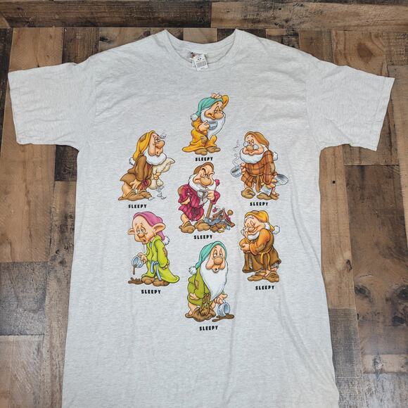 NWT Vintage Disney World Snow White Seven Dwarves Sleepy Sleepshirt One Size - Picture 1 of 14